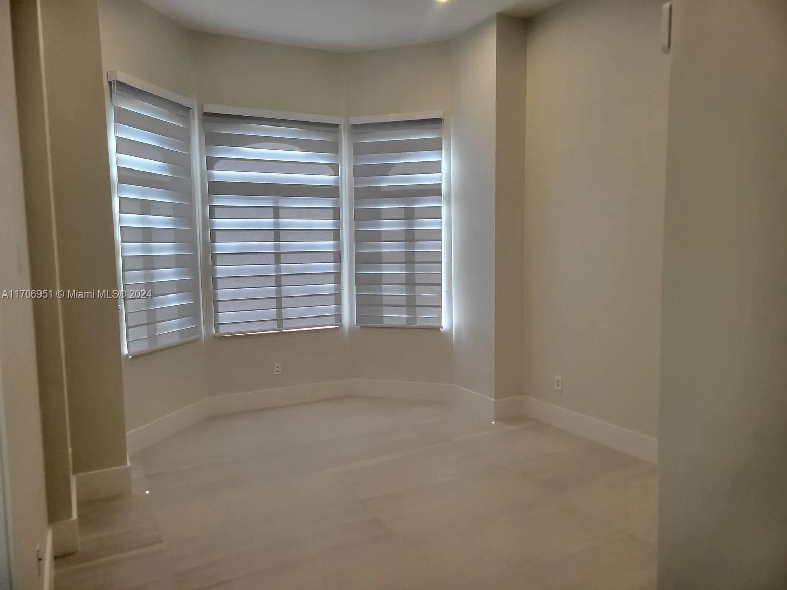 RIDGEWOOD SUB - Residential