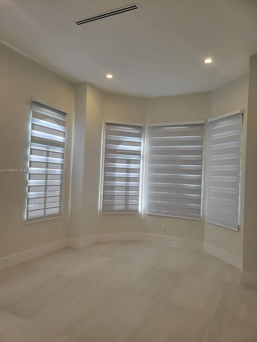 RIDGEWOOD SUB - Residential