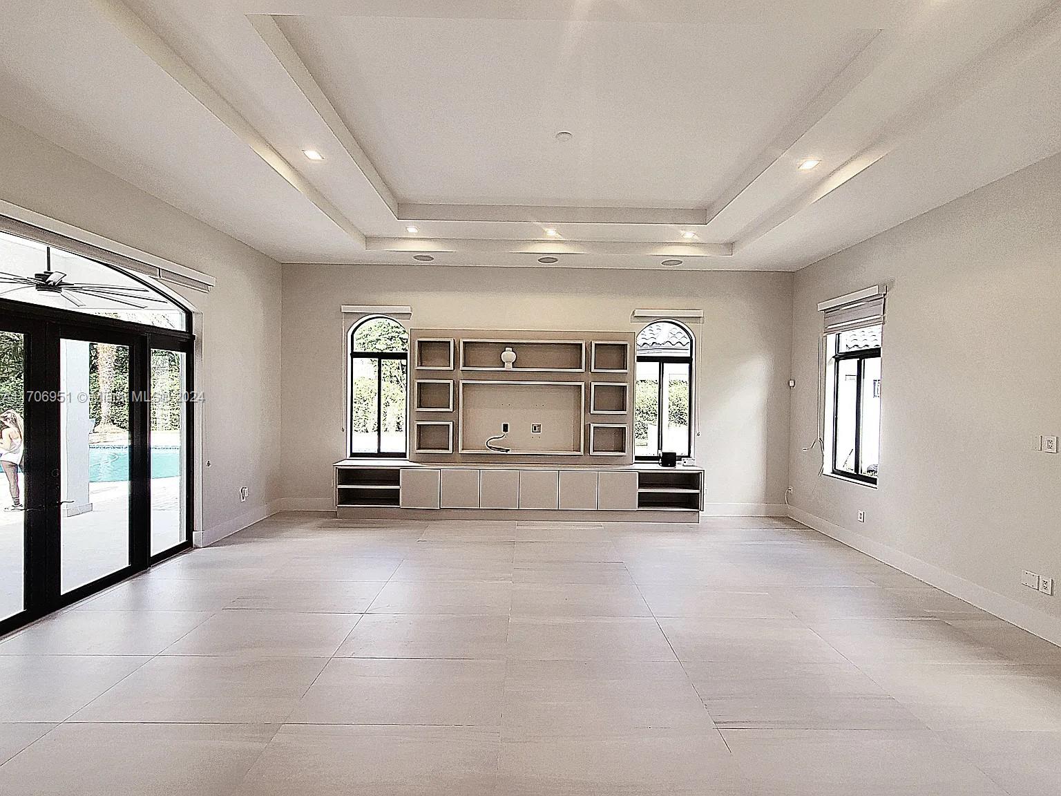 RIDGEWOOD SUB - Residential