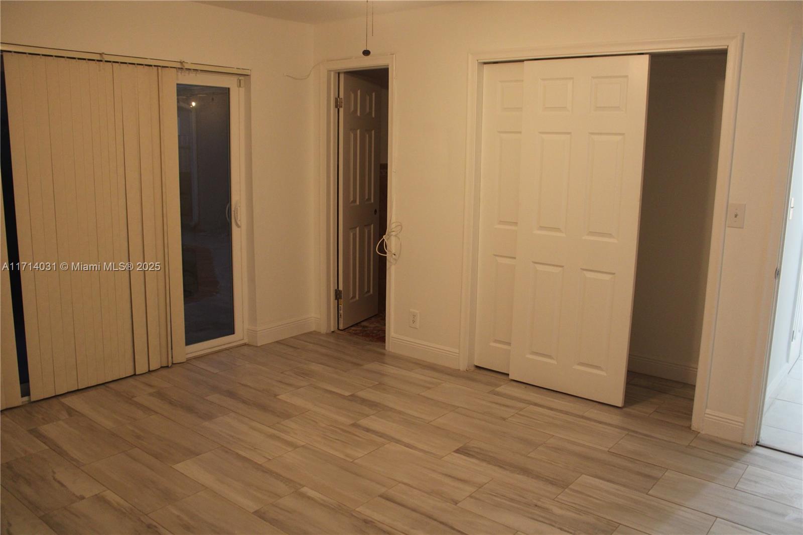 PARK PLAZA - Residential