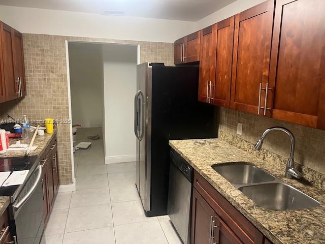 PARK PLAZA - Residential