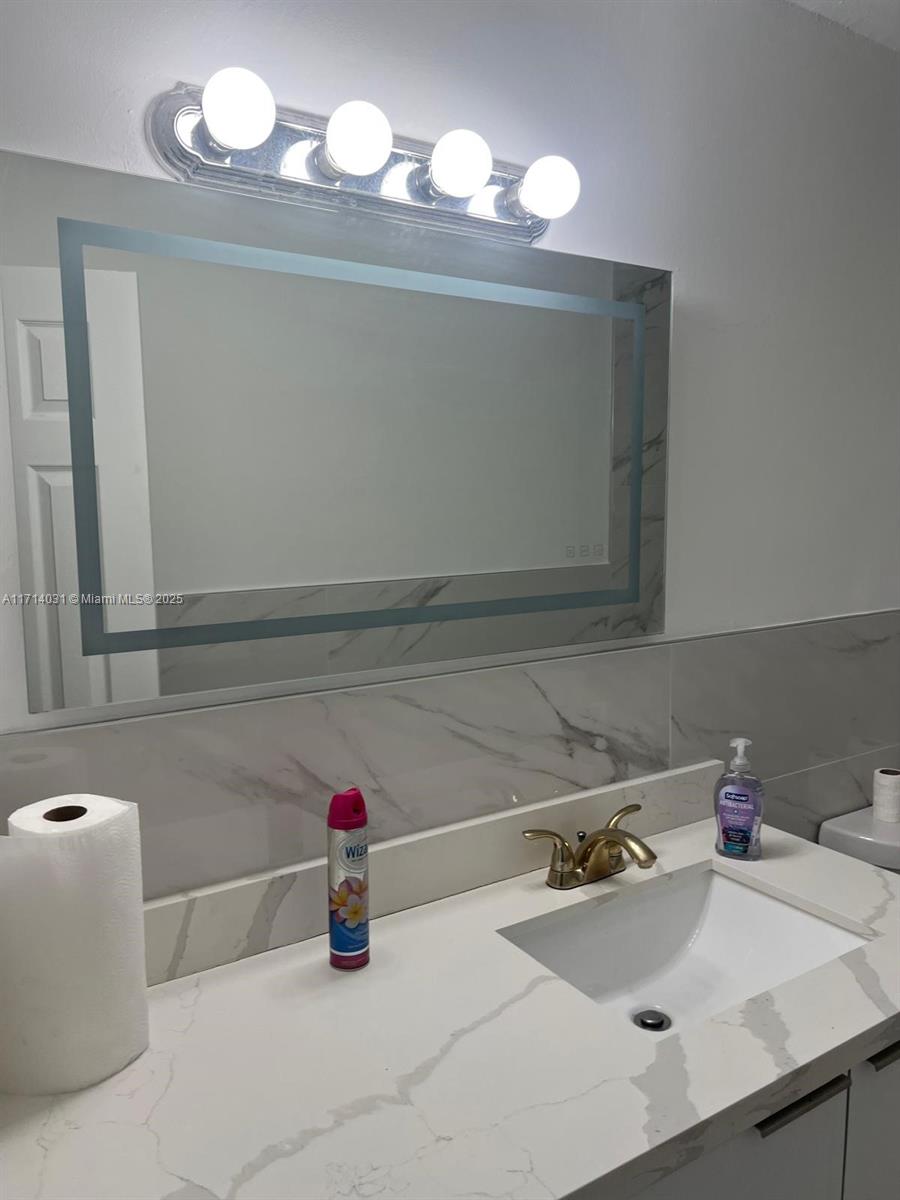 PARK PLAZA - Residential