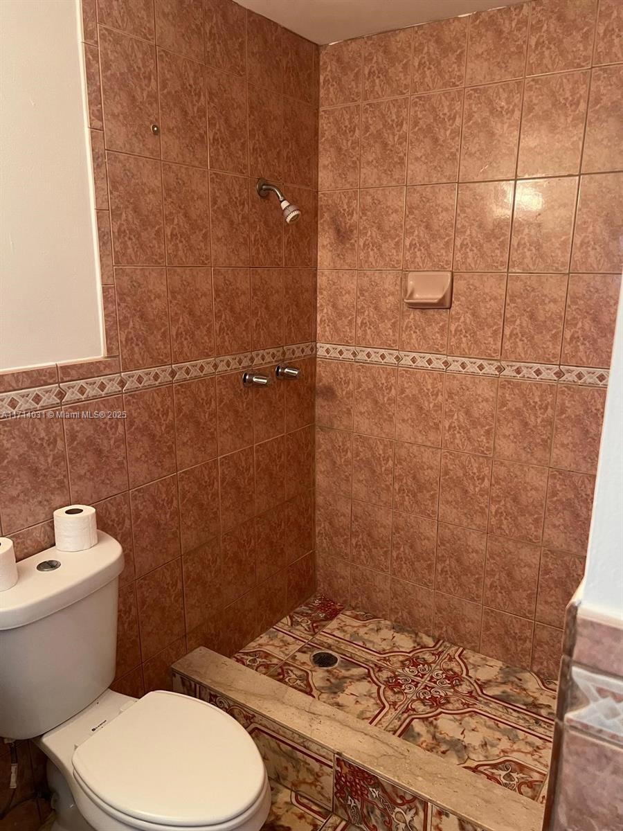 PARK PLAZA - Residential