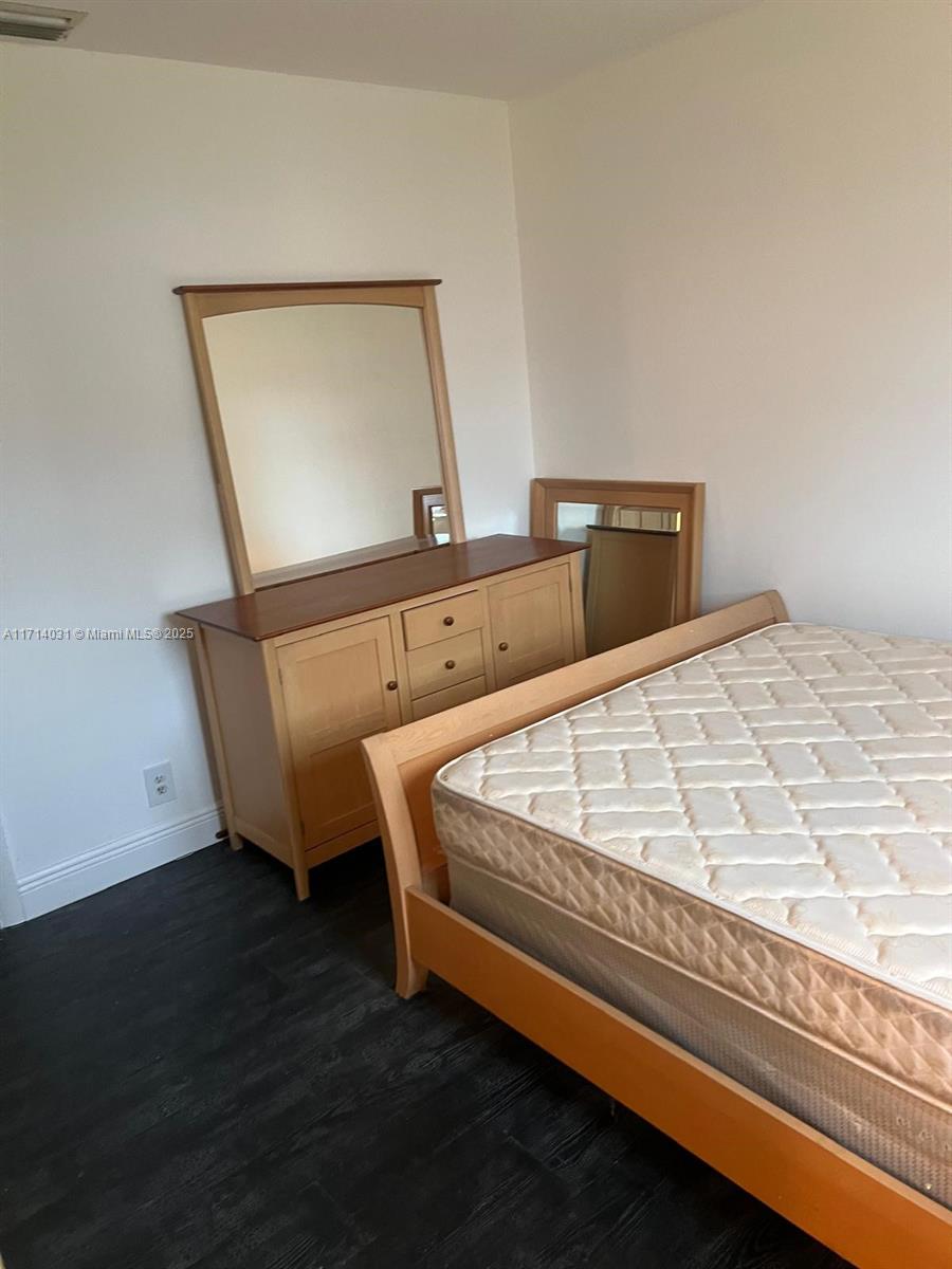 PARK PLAZA - Residential