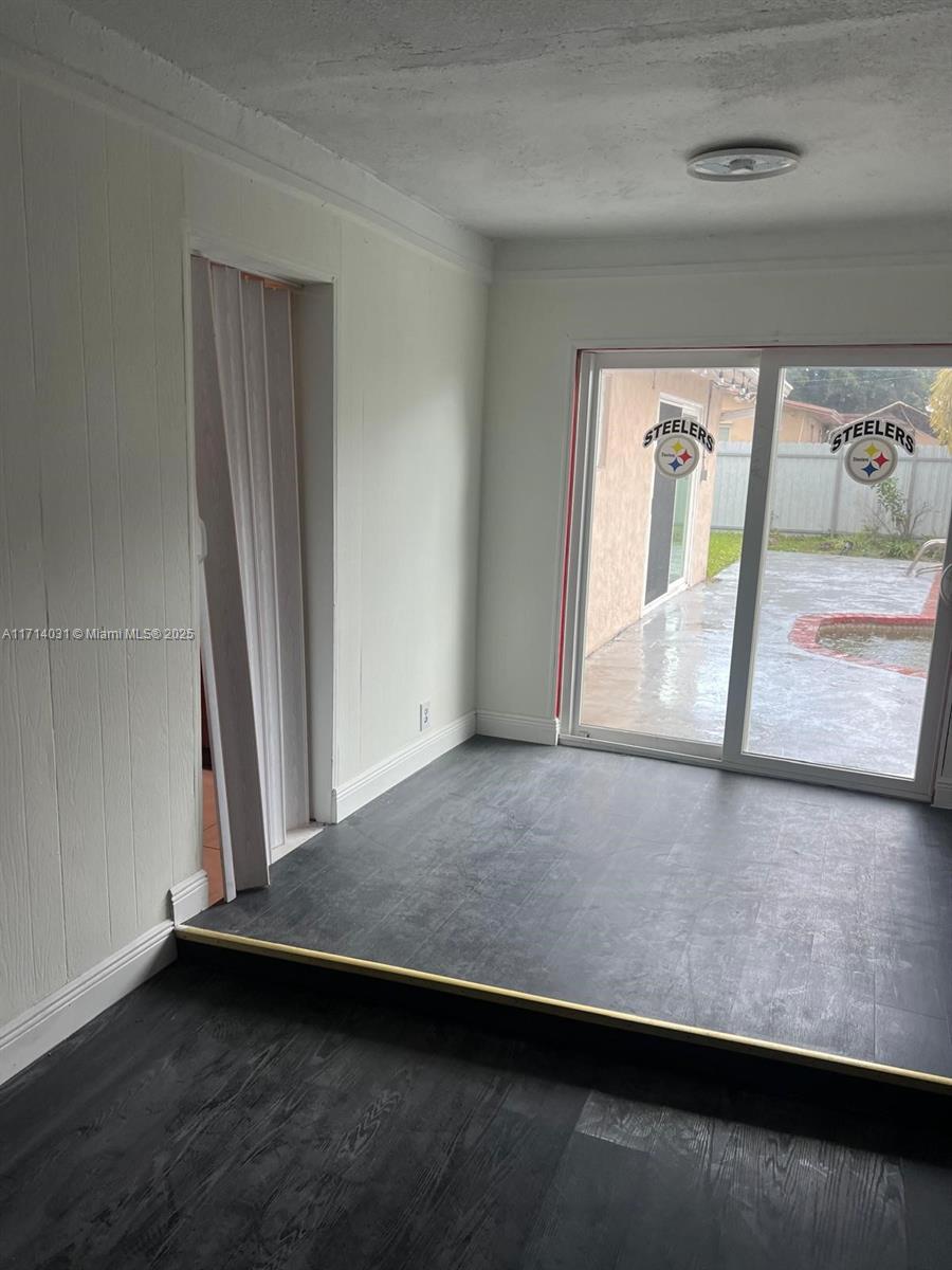 PARK PLAZA - Residential