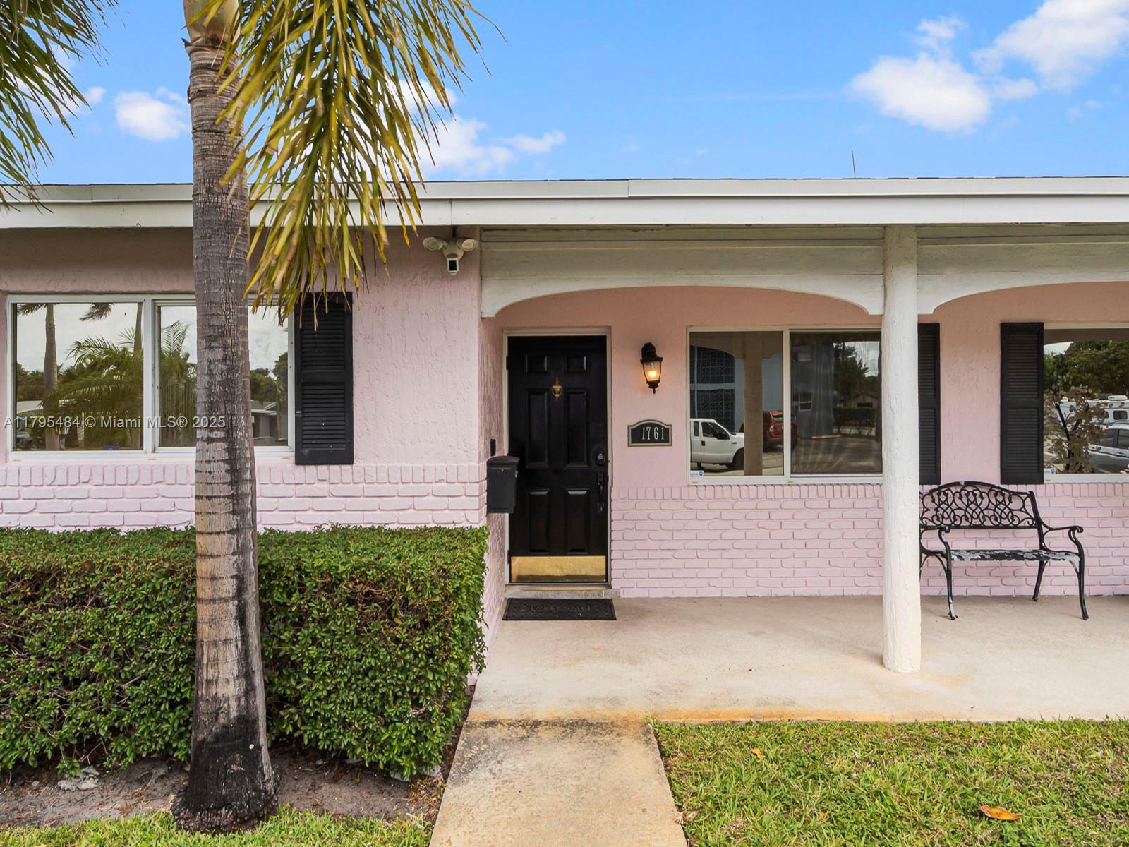 CORAL RIDGE ISLES - Residential Lease