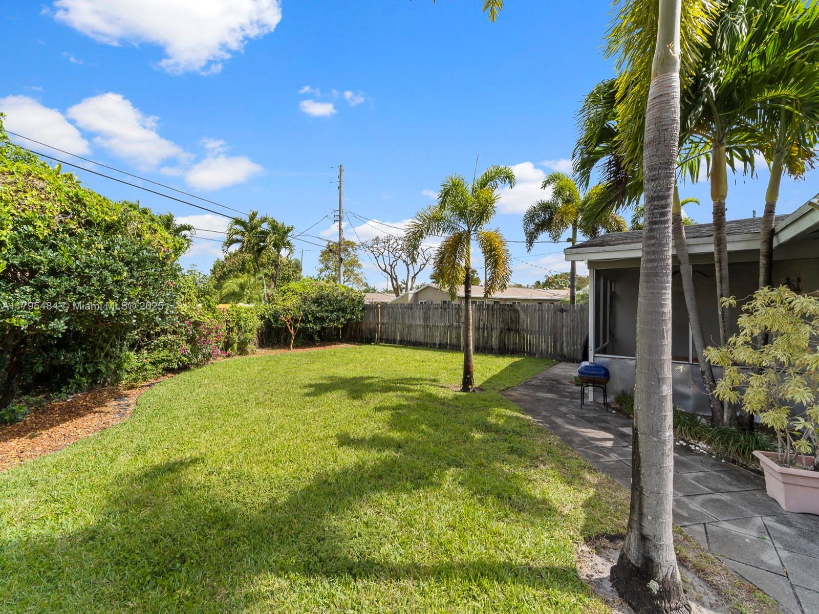 CORAL RIDGE ISLES - Residential Lease