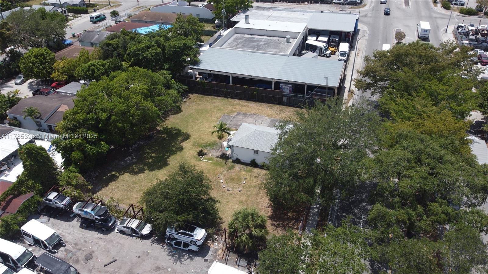 3054 NW 62nd St