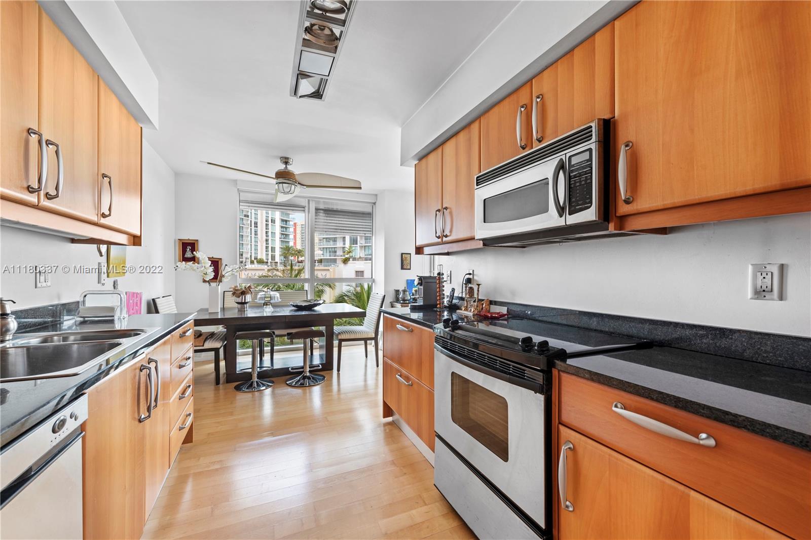 OCEANIA V CONDO - Residential