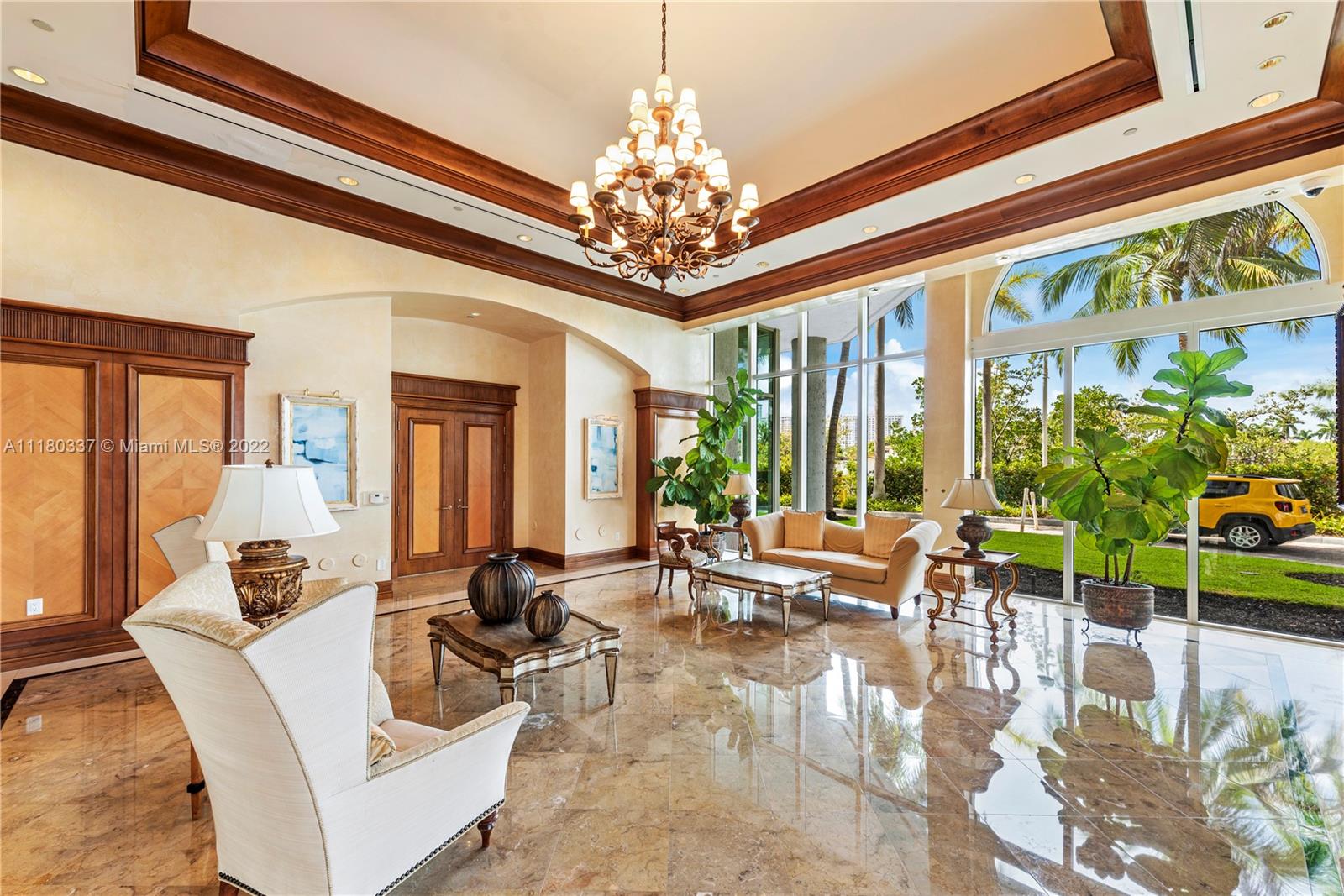 OCEANIA V CONDO - Residential