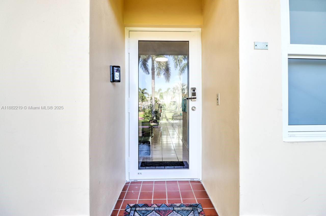 IRVINGTON GARDENS CONDO - Residential