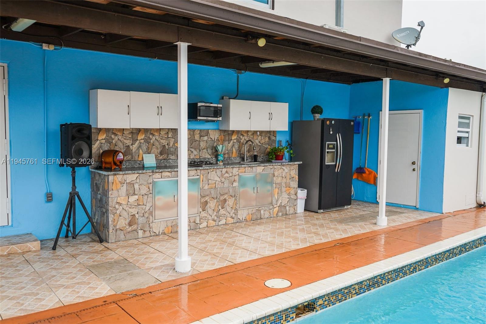 SEL-CLAR MANORS - Residential