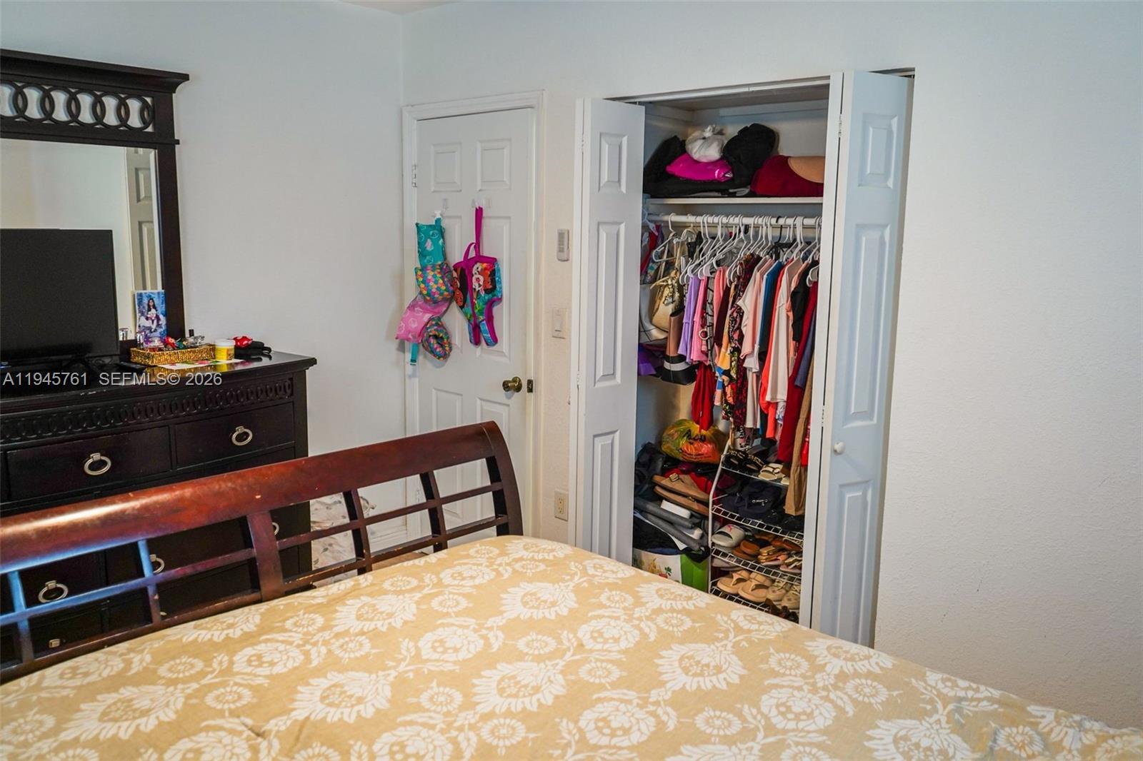 SEL-CLAR MANORS - Residential