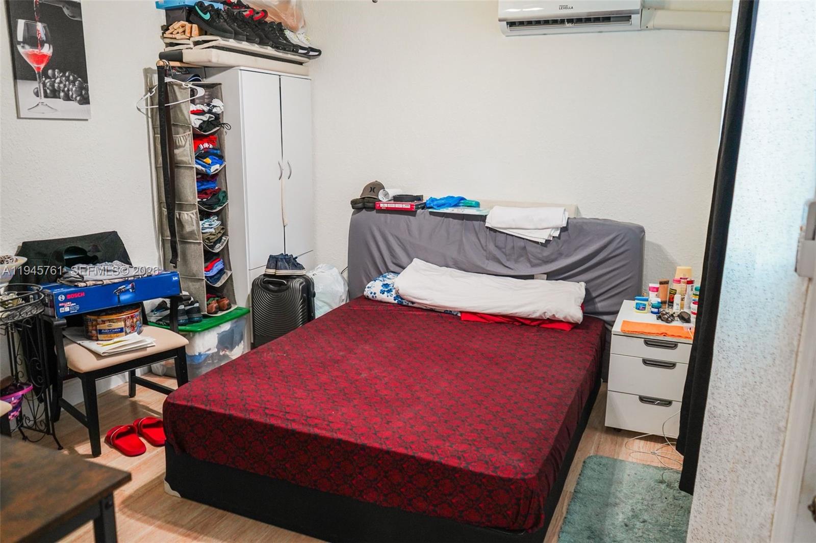 SEL-CLAR MANORS - Residential