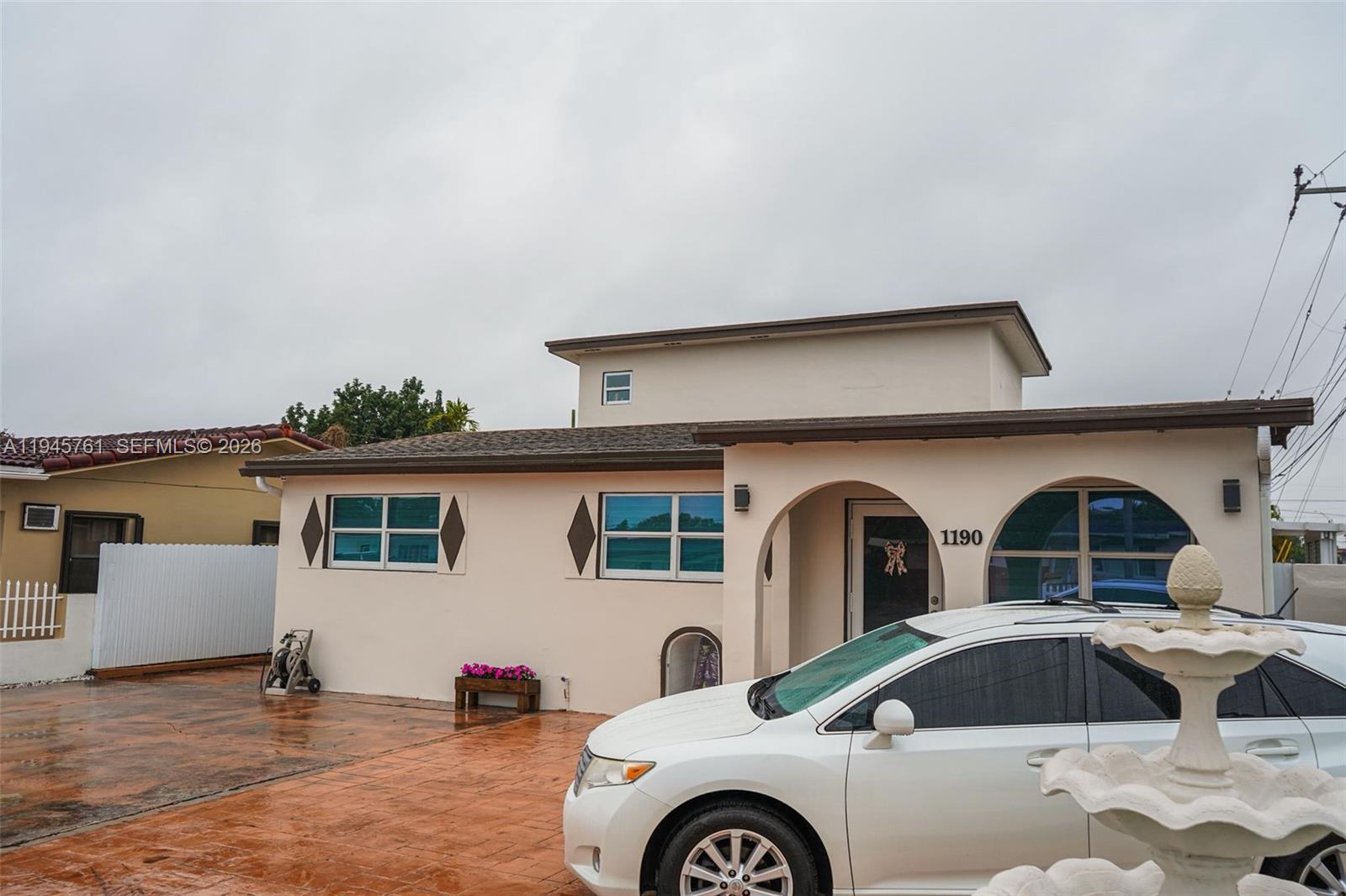 SEL-CLAR MANORS - Residential