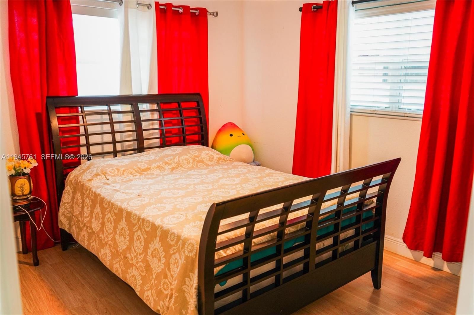 SEL-CLAR MANORS - Residential