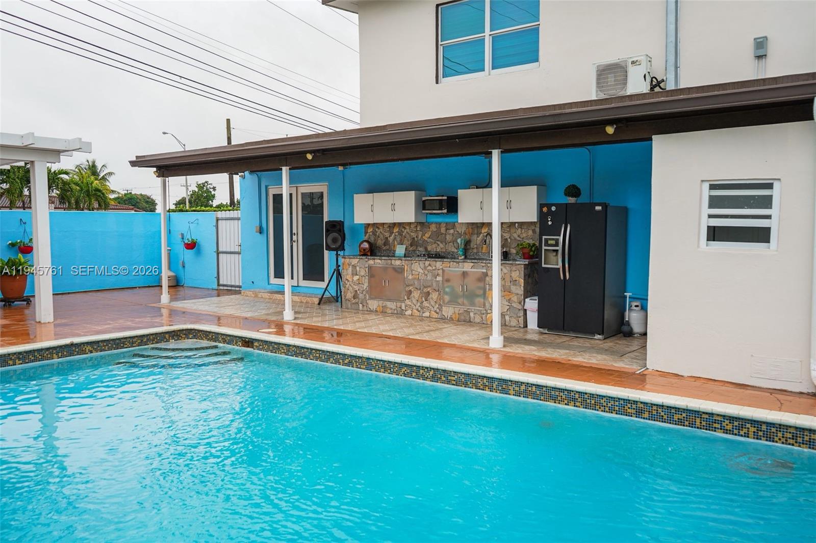 SEL-CLAR MANORS - Residential