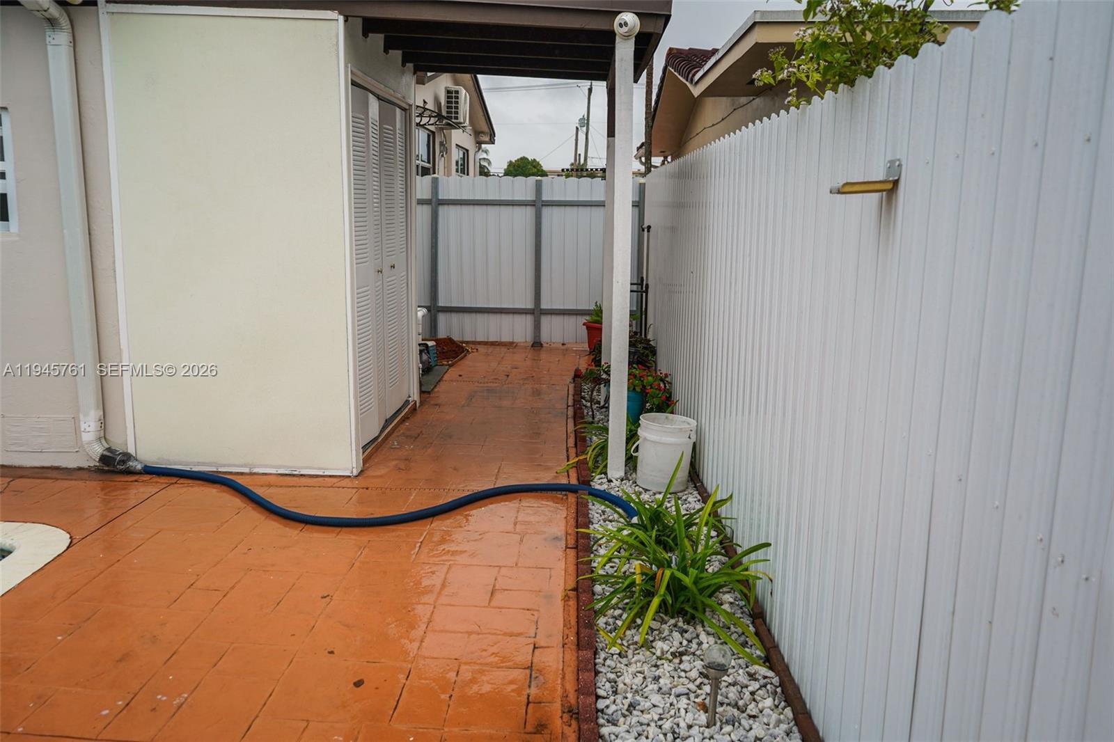 SEL-CLAR MANORS - Residential