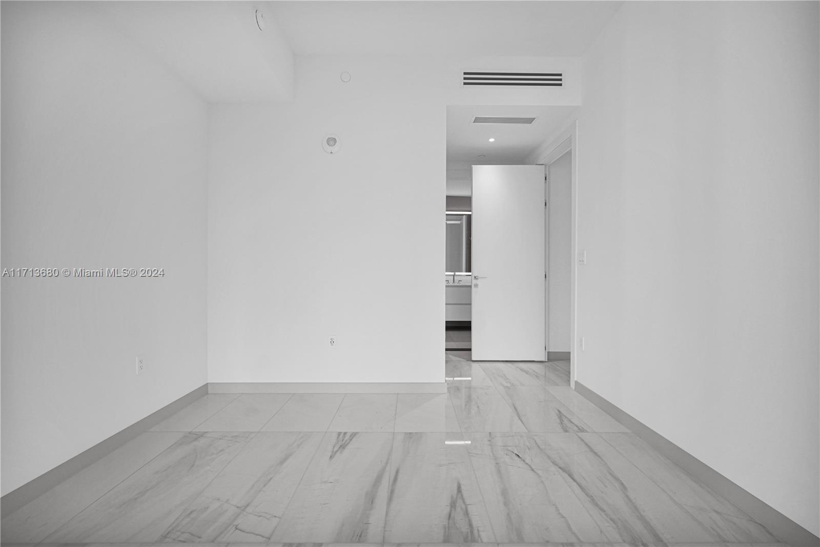 Aston Martin Residences - Residential