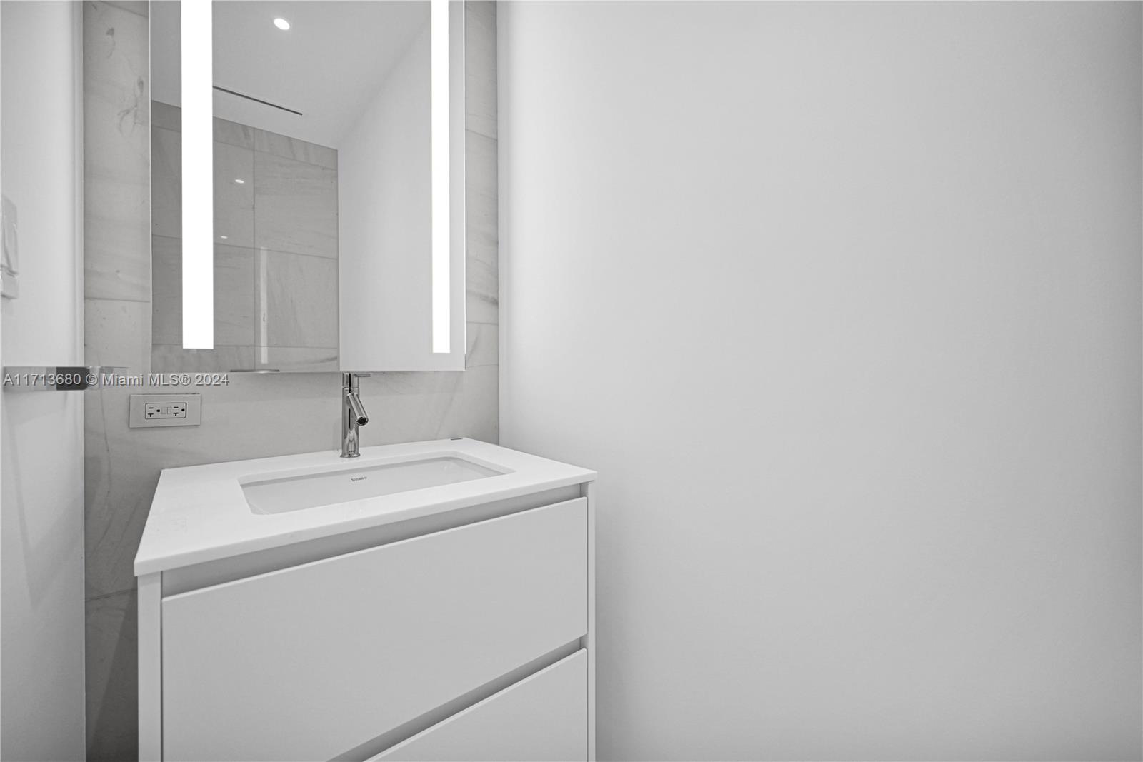 Aston Martin Residences - Residential