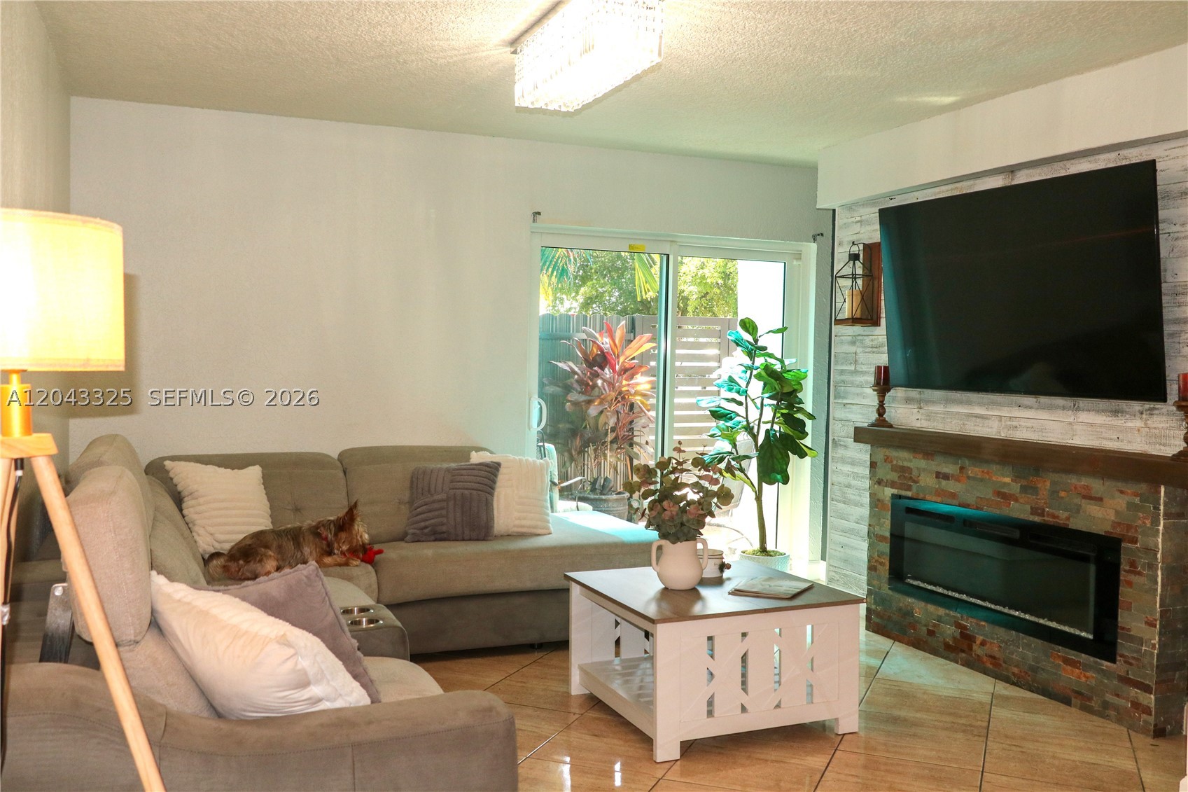 400 NW 107th Ave 10C