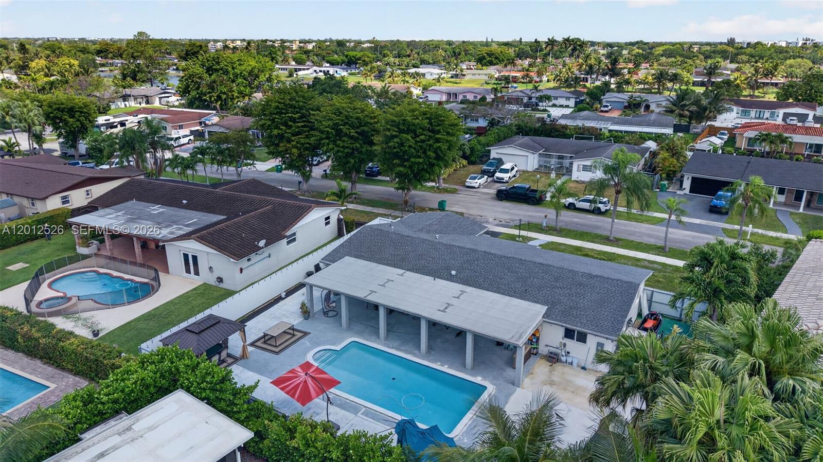 KENDALE LAKES SEC EIGHT - Residential