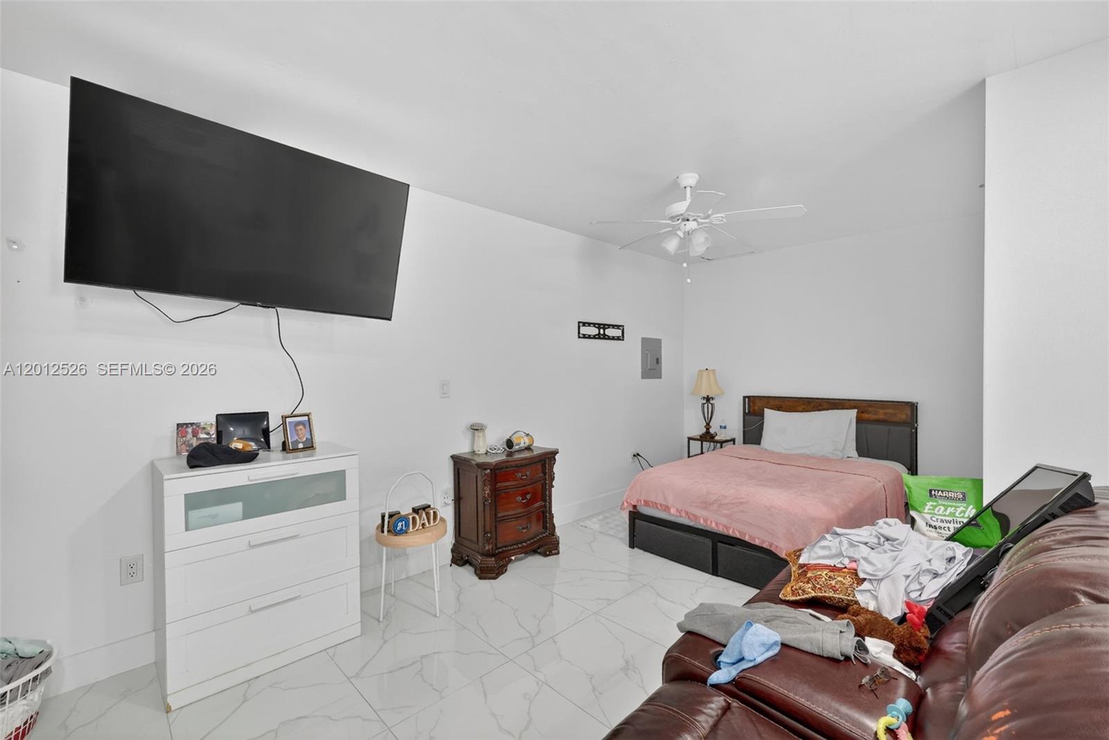 KENDALE LAKES SEC EIGHT - Residential