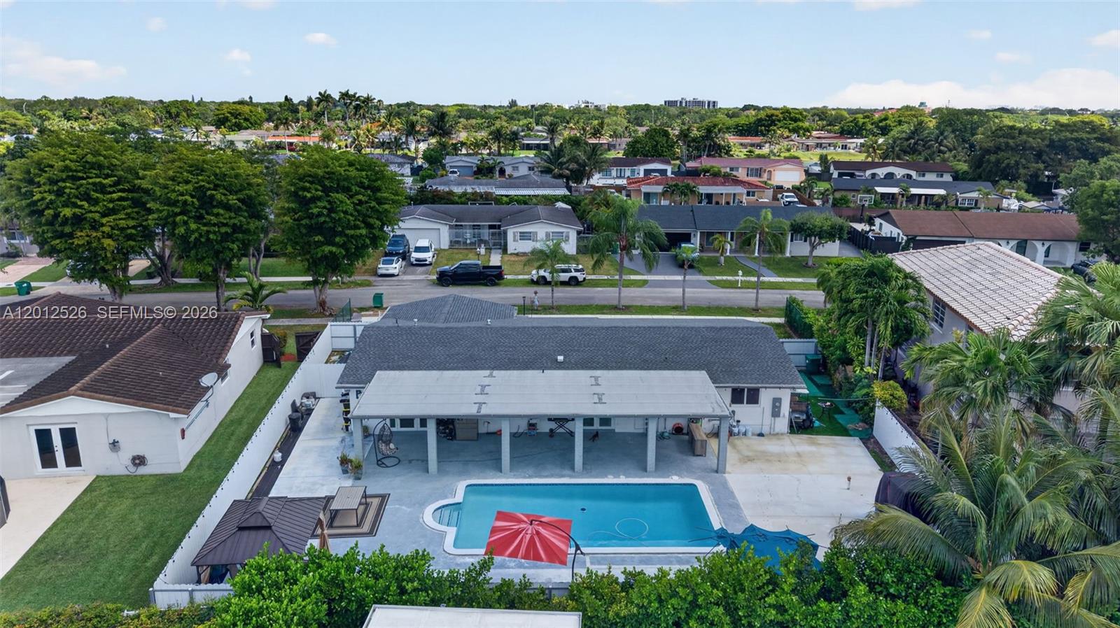 KENDALE LAKES SEC EIGHT - Residential