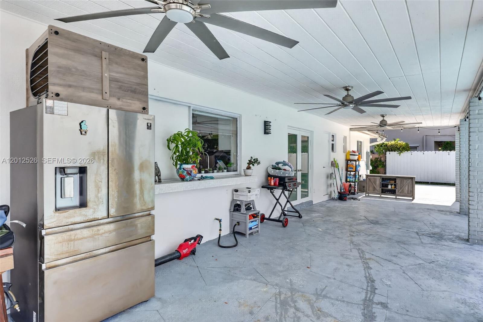 KENDALE LAKES SEC EIGHT - Residential