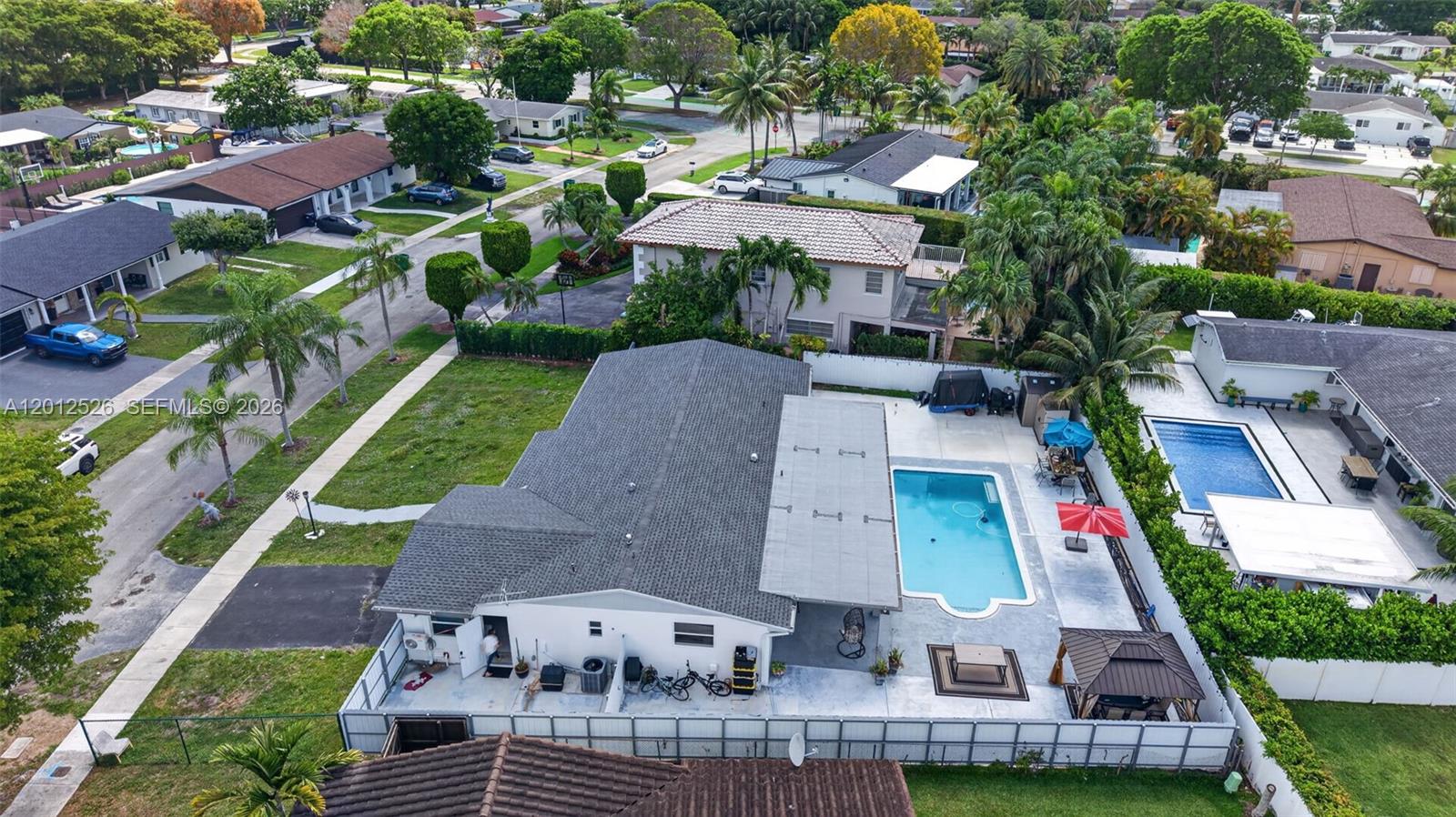 KENDALE LAKES SEC EIGHT - Residential