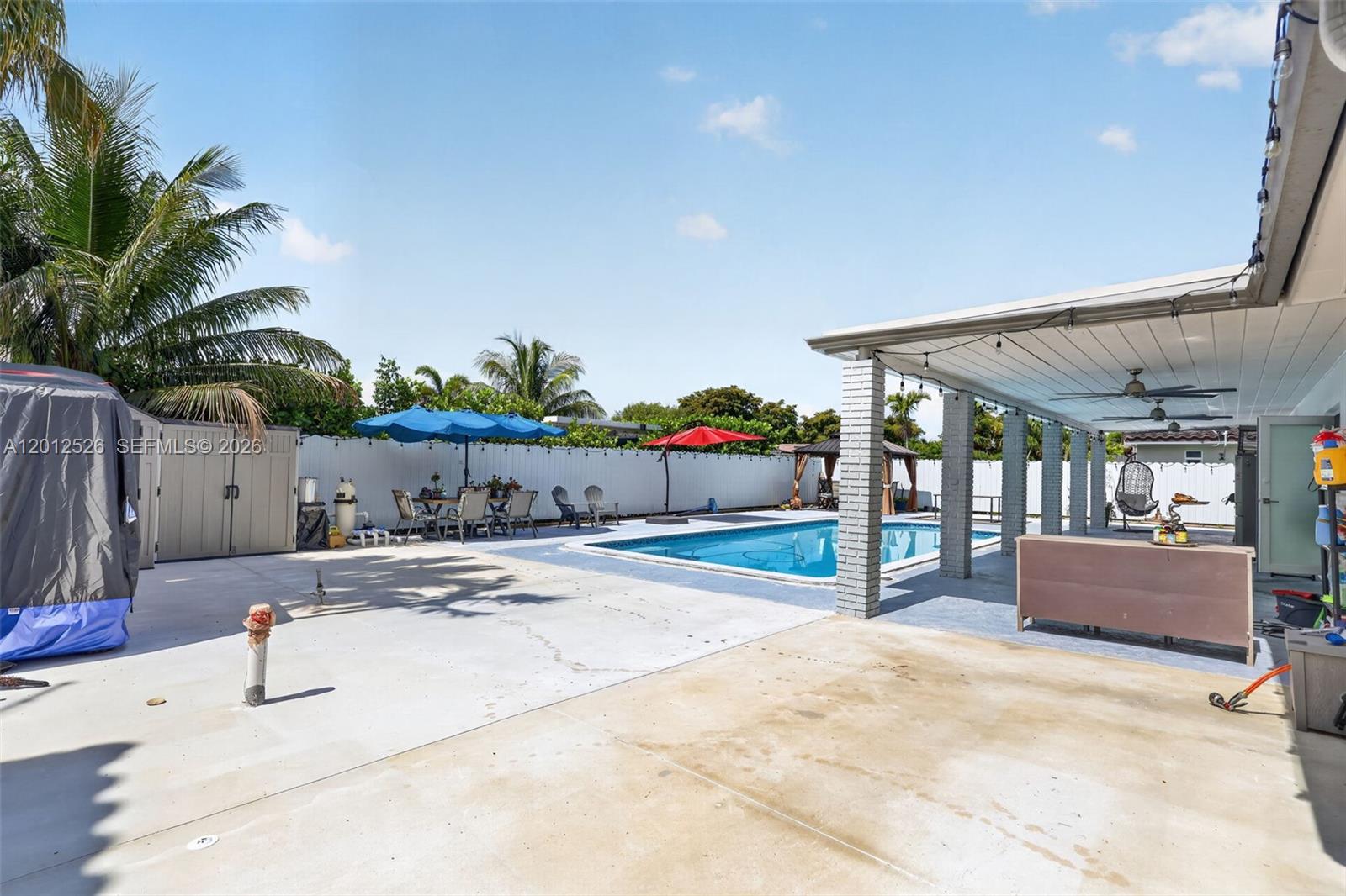 KENDALE LAKES SEC EIGHT - Residential