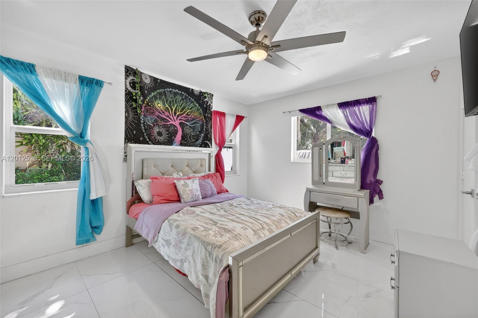 KENDALE LAKES SEC EIGHT - Residential