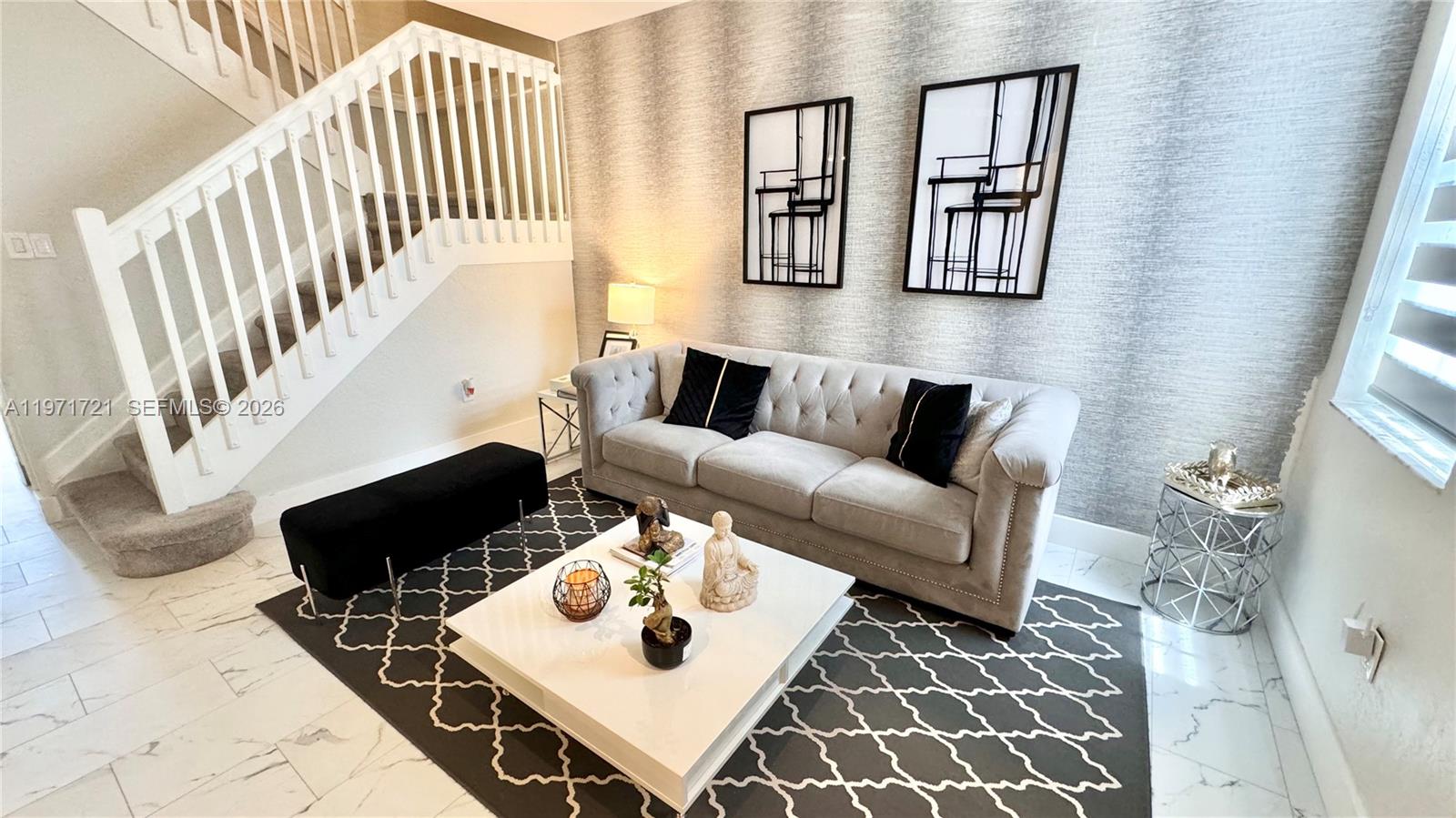 ISLANDS AT DORAL 1ST ADDN - Residential