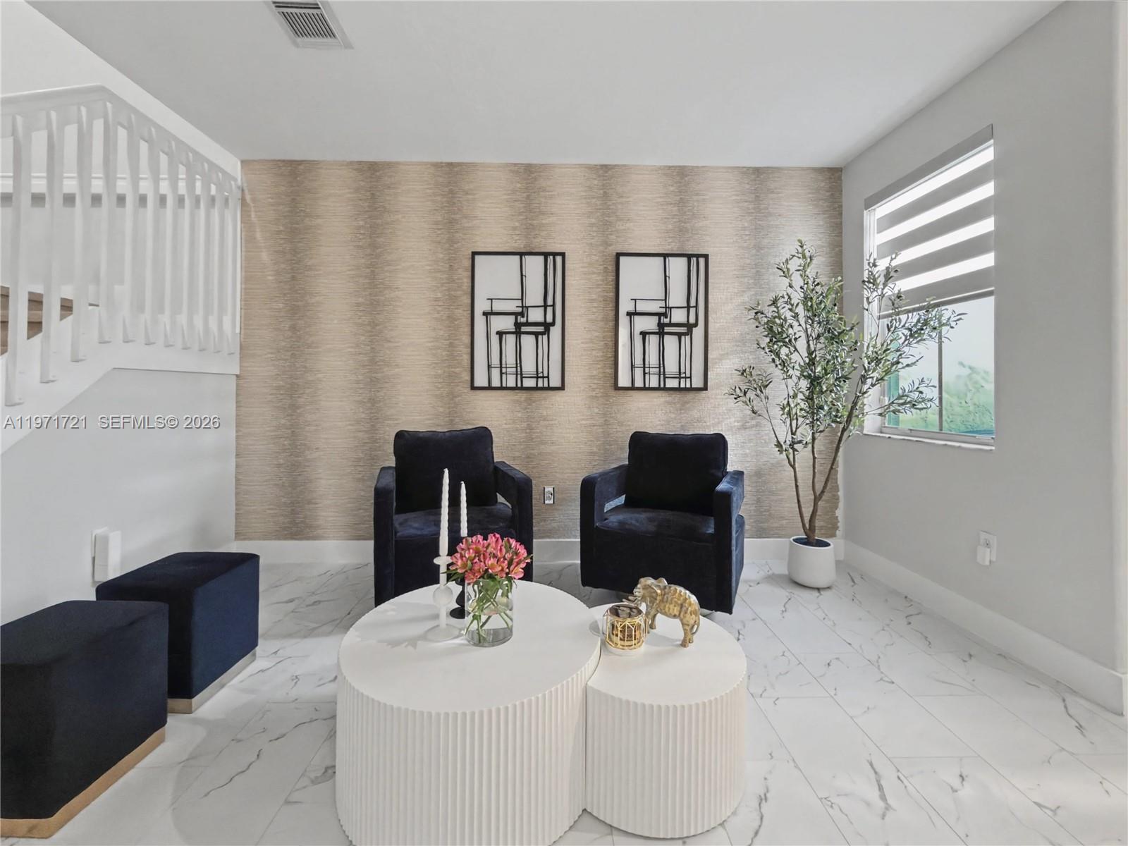 ISLANDS AT DORAL 1ST ADDN - Residential