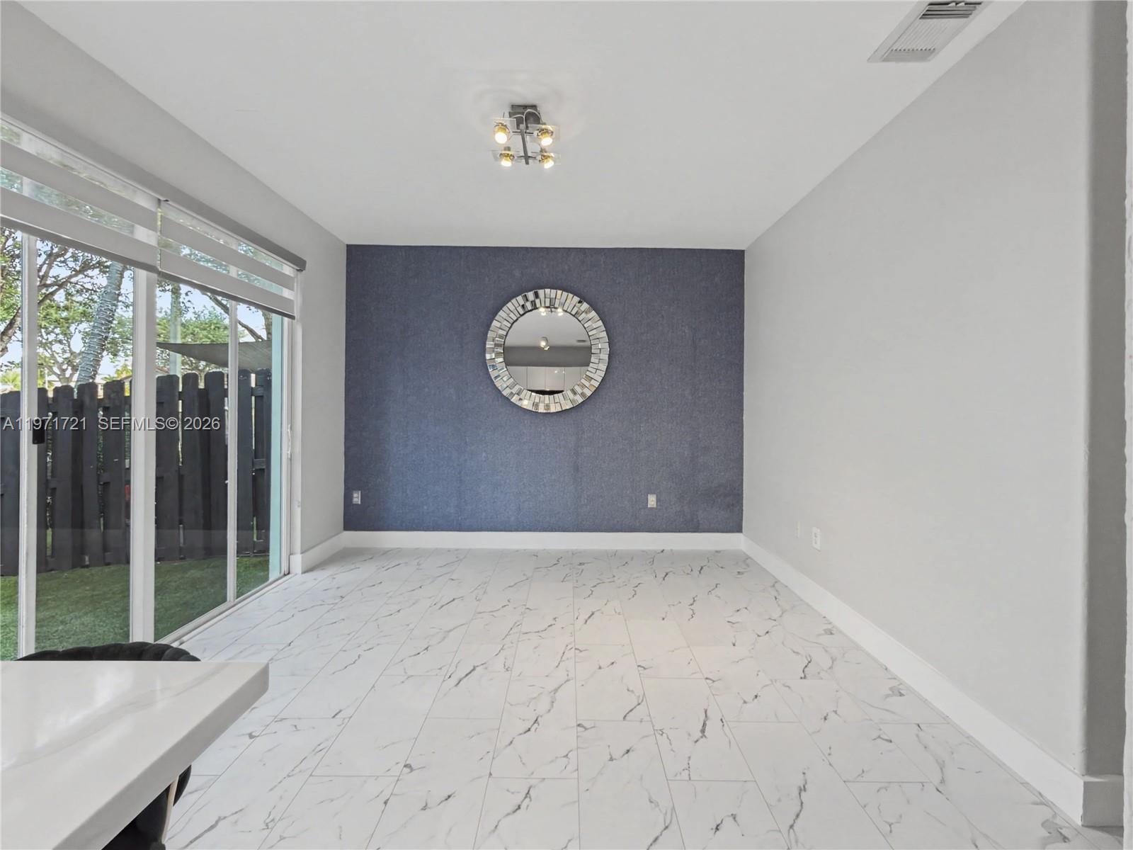 ISLANDS AT DORAL 1ST ADDN - Residential