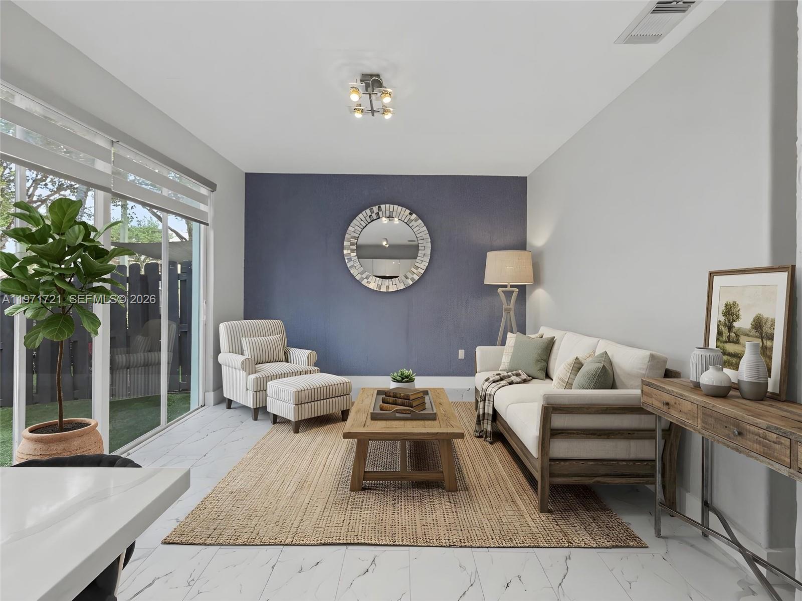 ISLANDS AT DORAL 1ST ADDN - Residential