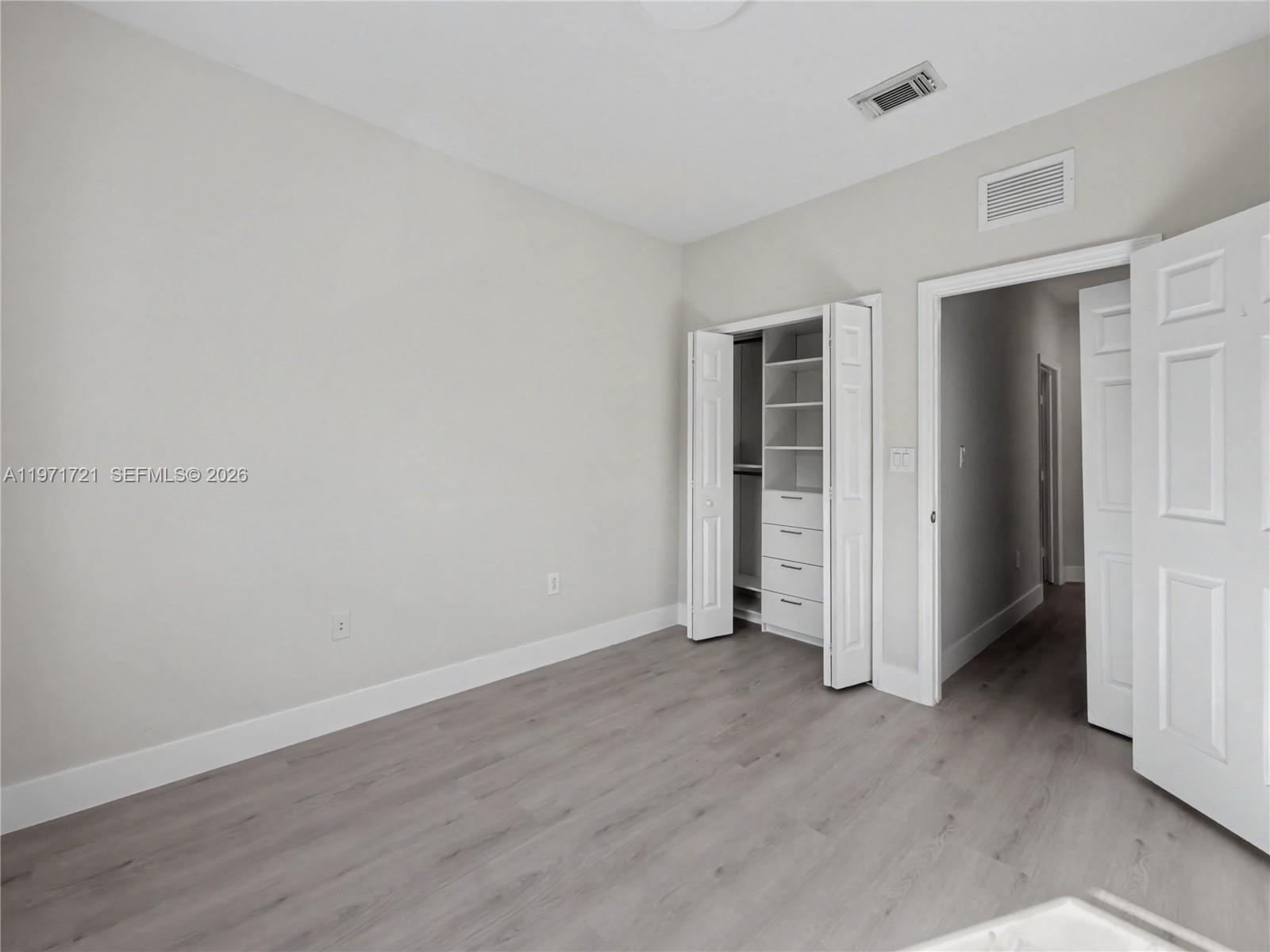 ISLANDS AT DORAL 1ST ADDN - Residential