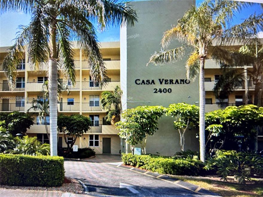Nestled in the vibrant east of Pompano Beach, this 2-bedroom, 2-bath condo offers the perfect blend of comfort and convenience. Just minutes from the beach, you'll enjoy easy access to the ocean breeze and sandy shores. Don't miss this opportunity to own a well-maintained condo in a sought-after neighborhood.