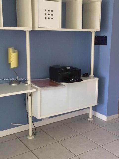 JADE WINDS GROUP - - Residential