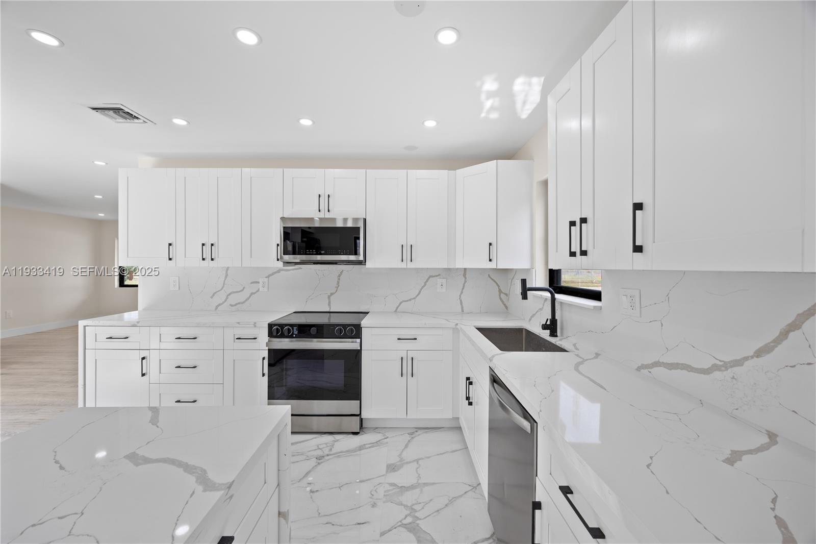 CAROL CITY 2ND ADDN - Residential