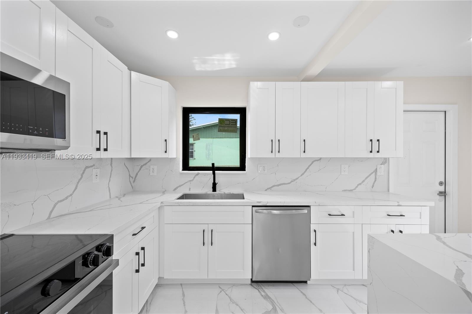 CAROL CITY 2ND ADDN - Residential