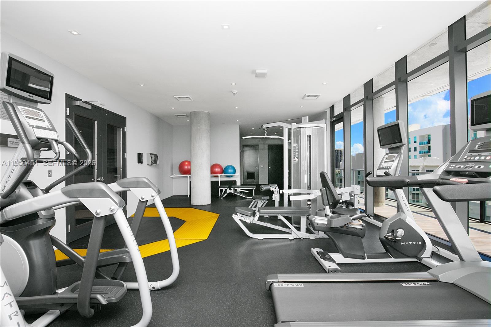 CASSA BRICKELL CONDO - Residential