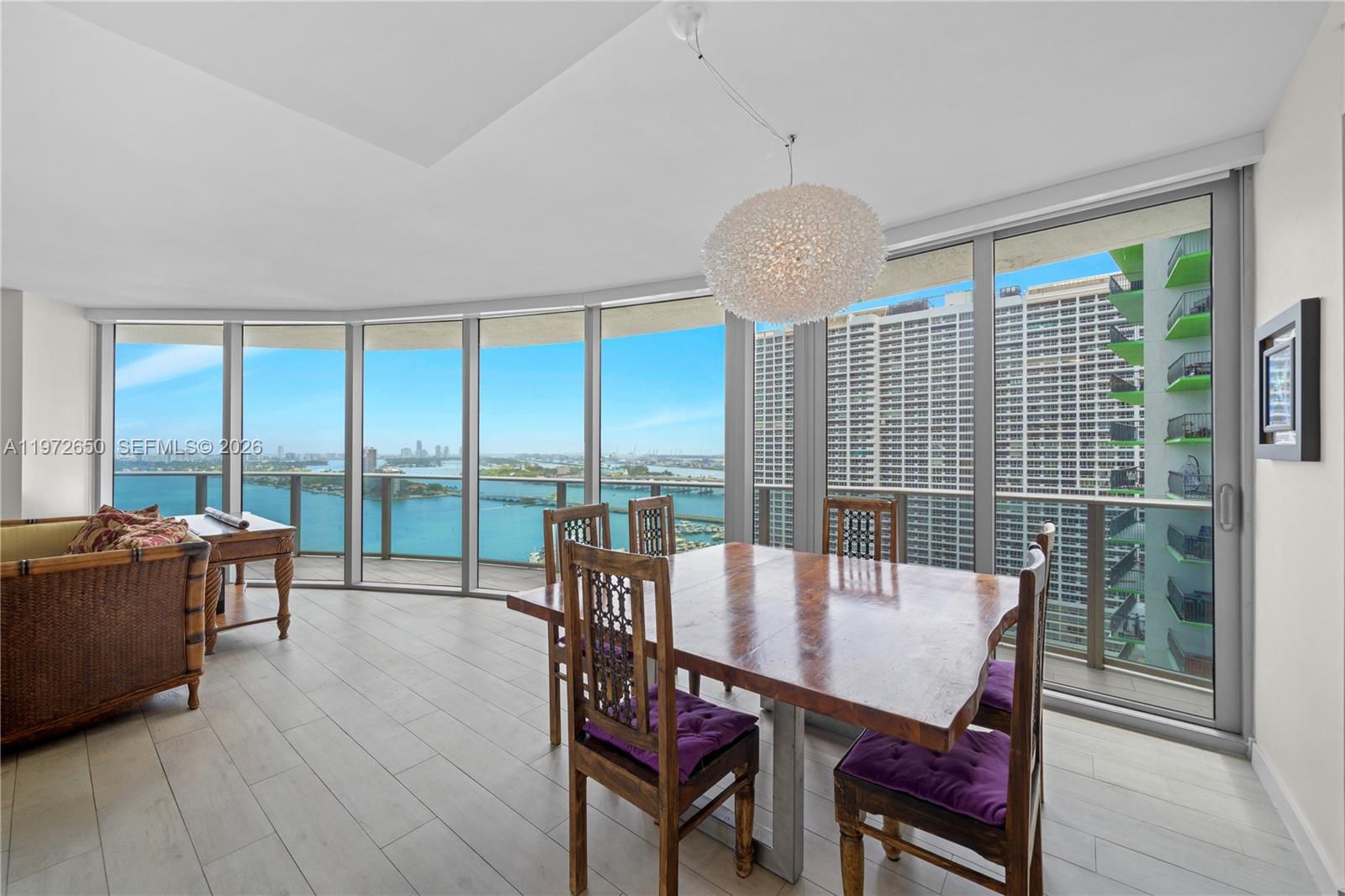 ARIA ON THE BAY CONDO - Residential