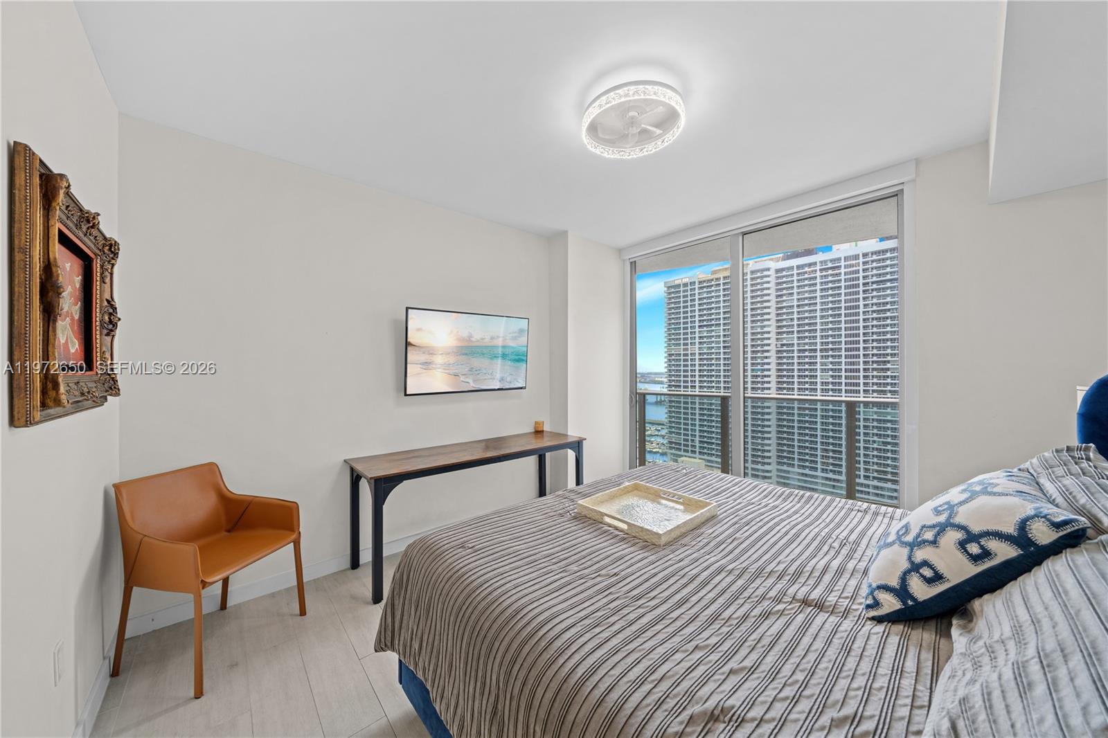 ARIA ON THE BAY CONDO - Residential