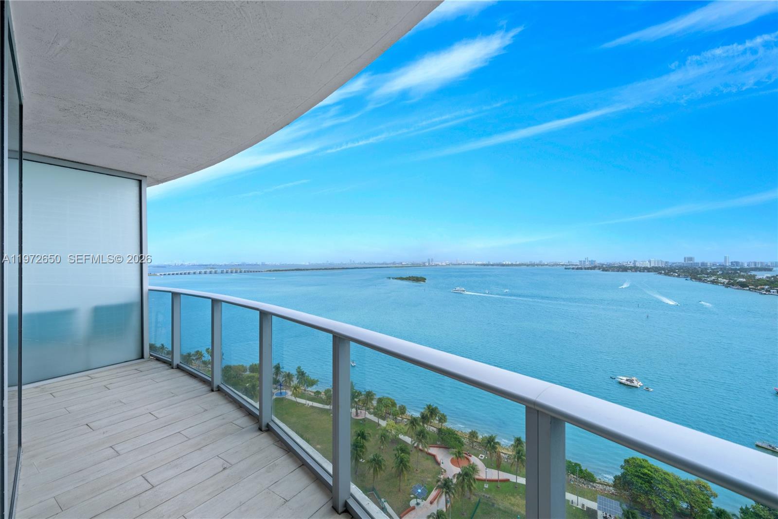 ARIA ON THE BAY CONDO - Residential