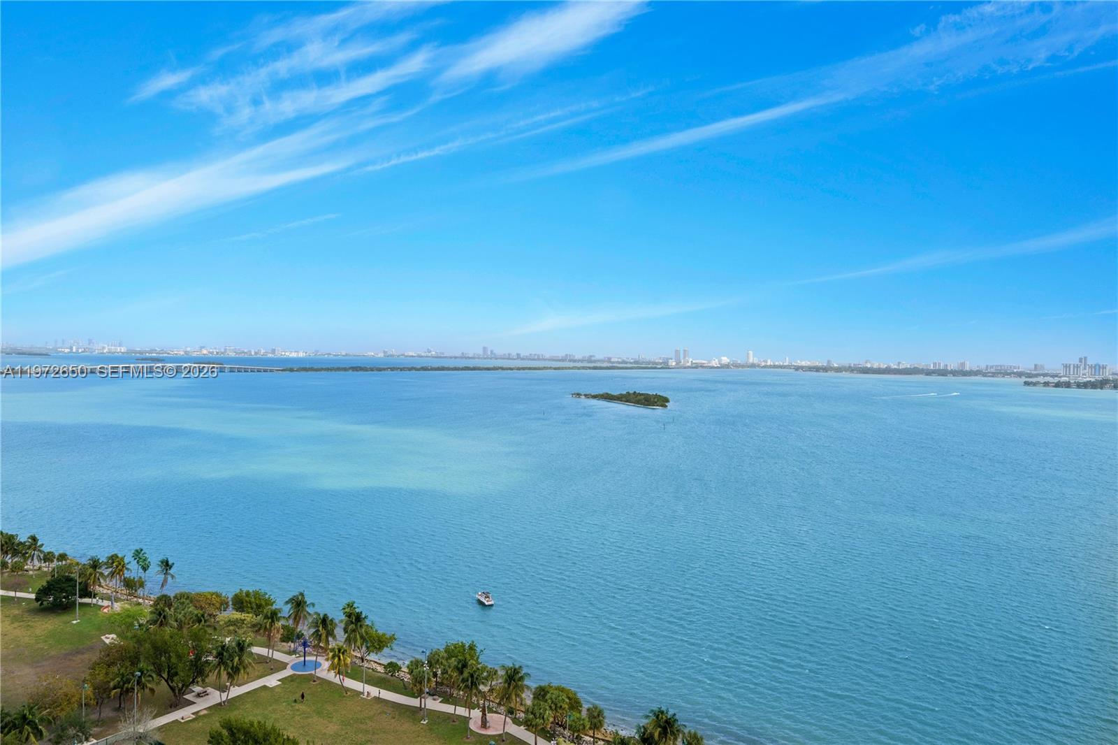 ARIA ON THE BAY CONDO - Residential