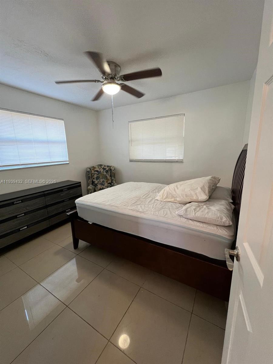 ROOSEVELT GARDENS 2ND ADD - Residential Lease