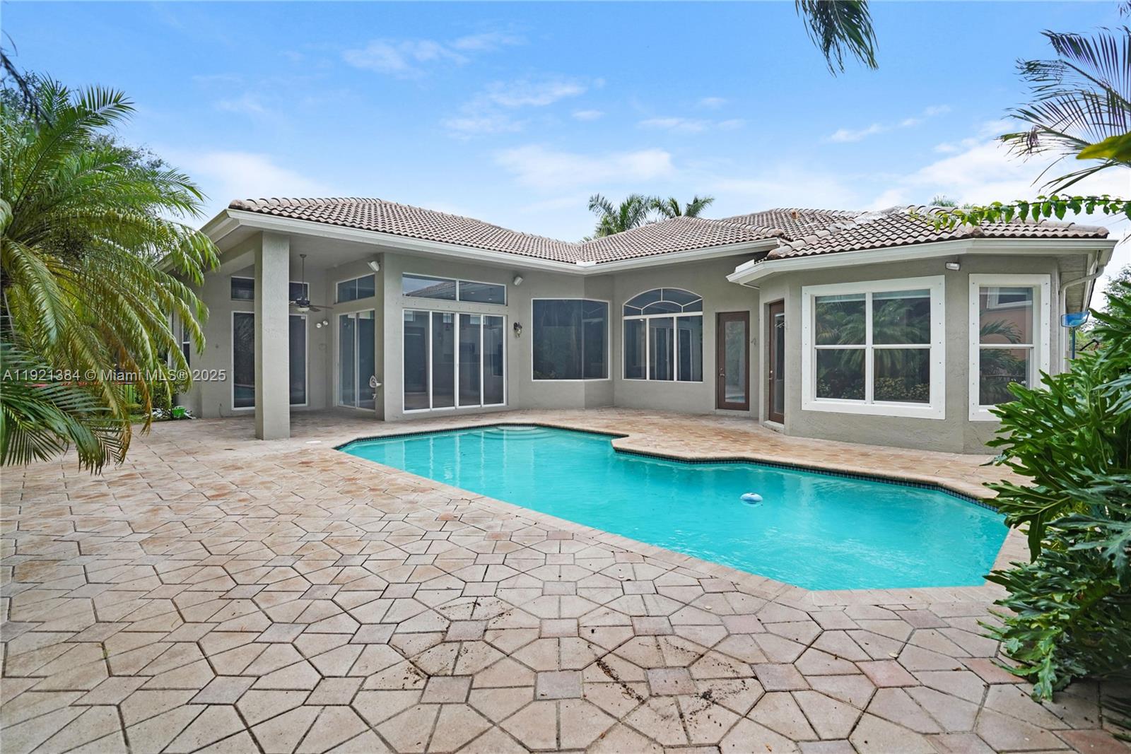 HERON BAY FIVE - Residential Lease