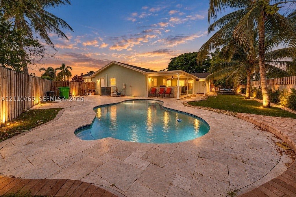 4325 NW 95th Ter