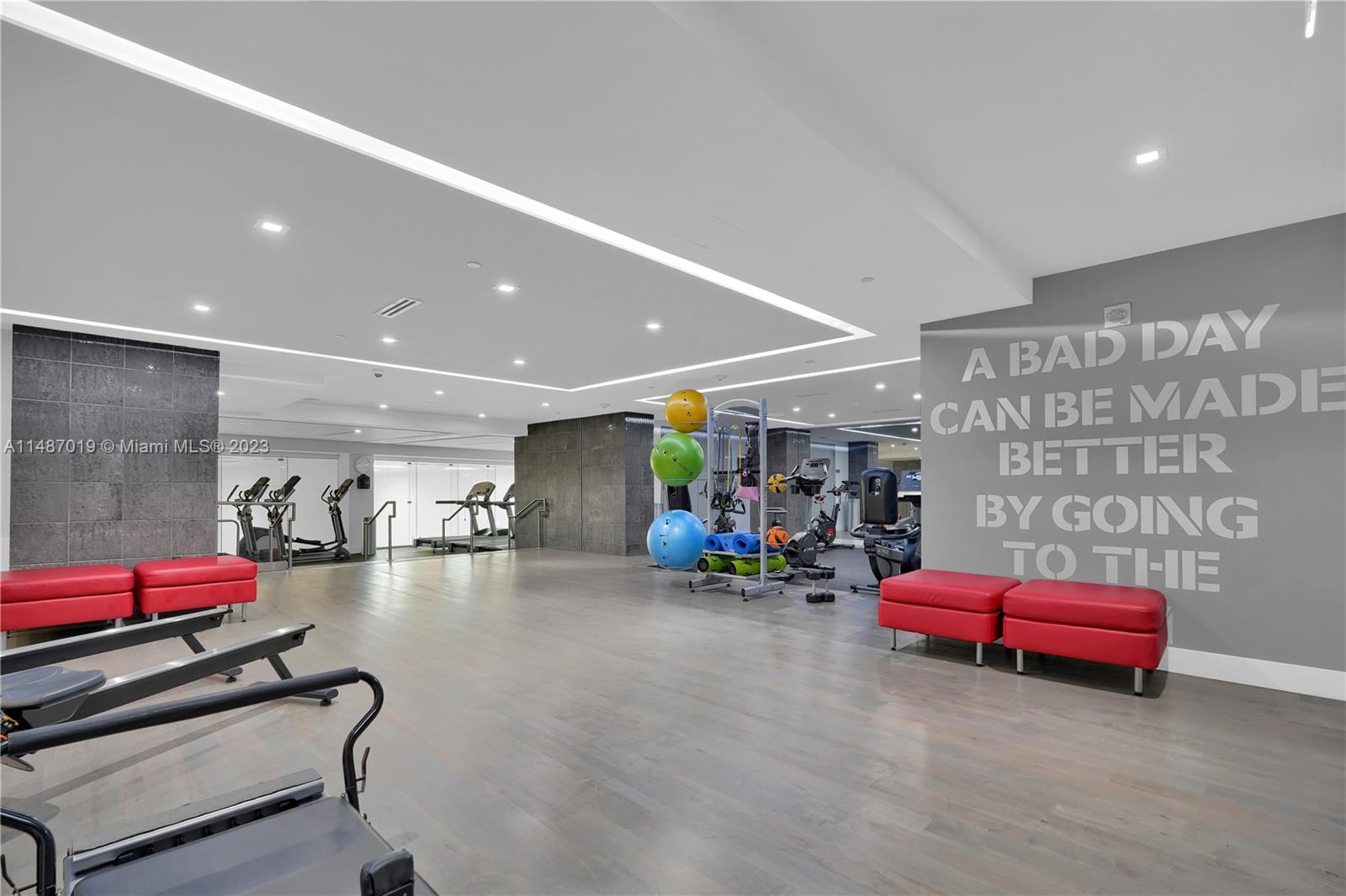 CARBONELL CONDO - Residential Lease